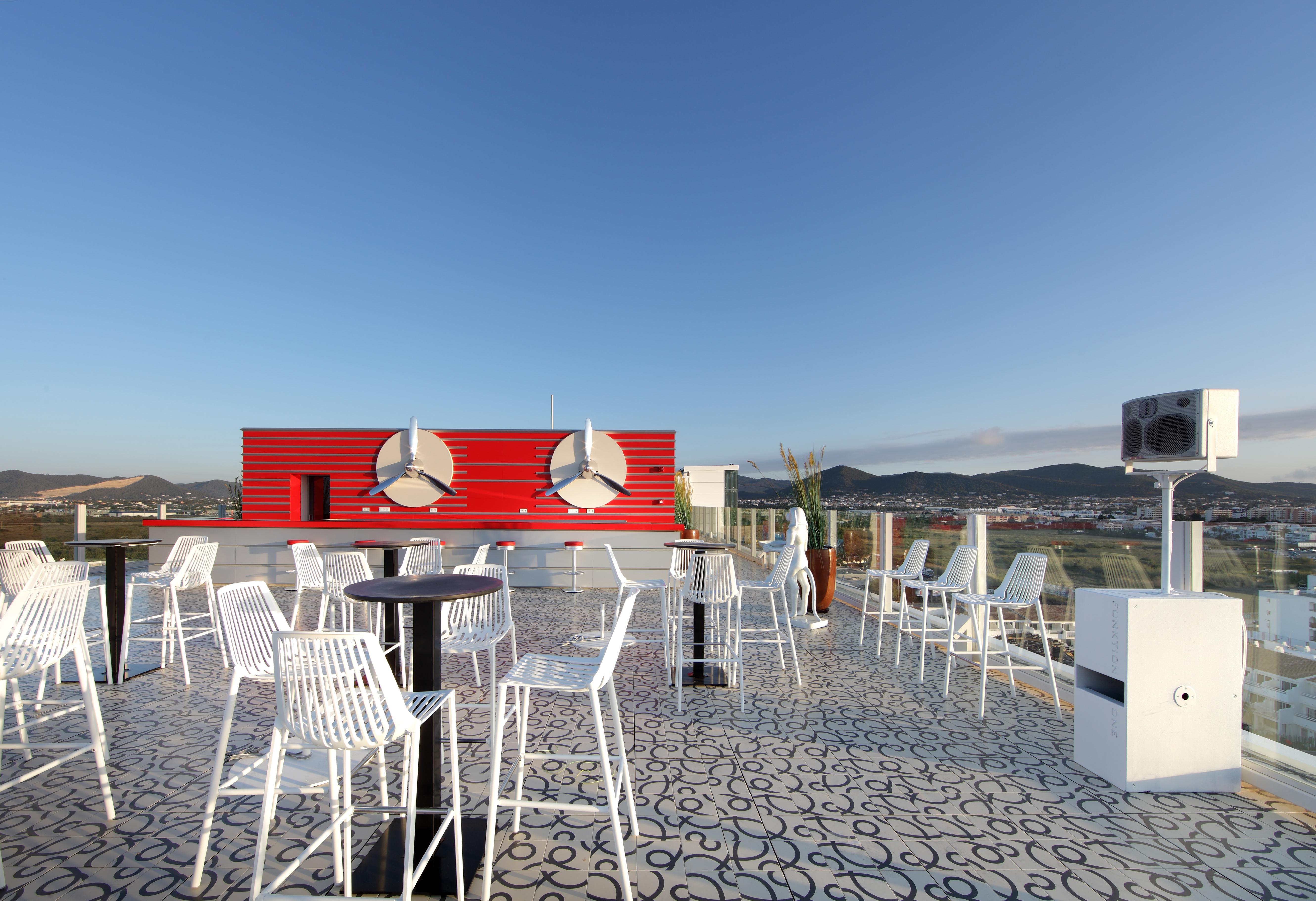 The Unexpected Ibiza - Ushuaia Club Entrance Included (adults Only) Hotel Playa d'en Bossa