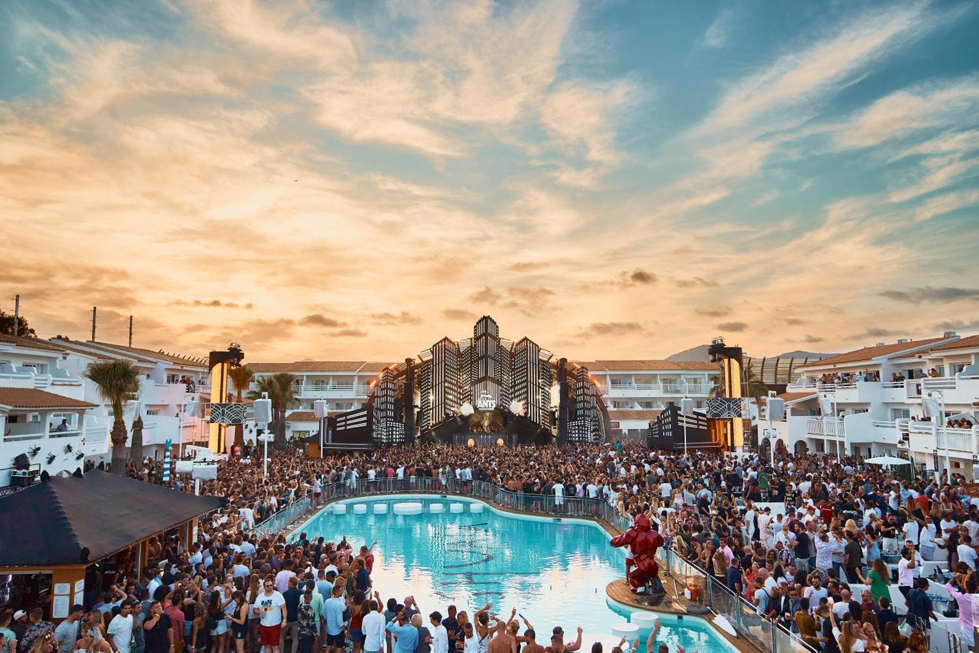 Hotel The Unexpected Ibiza - Ushuaia Club Entrance Included (adults Only) Playa d'en Bossa