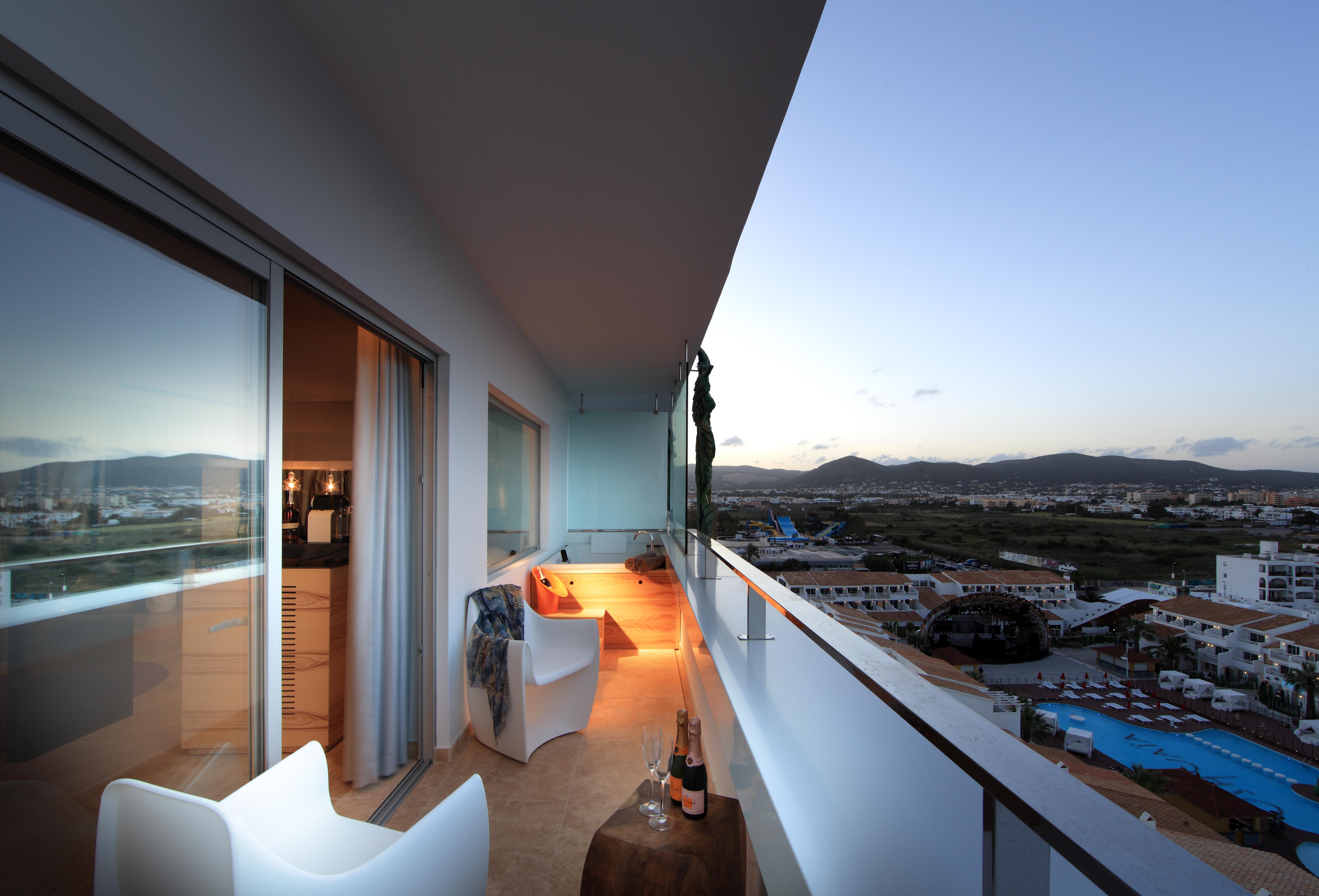 The Unexpected Ibiza - Ushuaia Club Entrance Included (adults Only) Hotel Playa d'en Bossa
