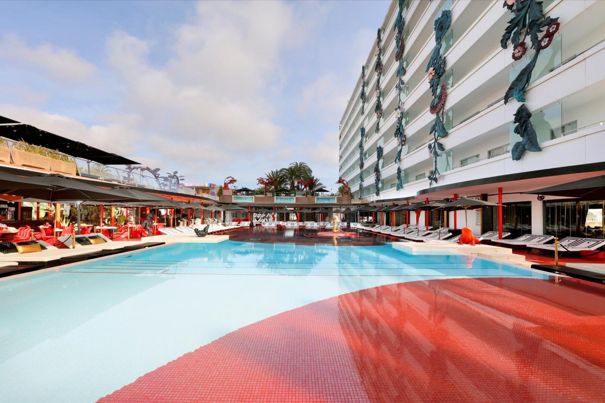 Hotel The Unexpected Ibiza - Ushuaia Club Entrance Included (adults Only) Playa d'en Bossa